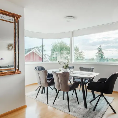 דירה Cocoon Am Schloss לוכאו ביי ברגנץ