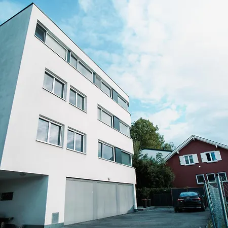 Cocoon Am Schloss דירה