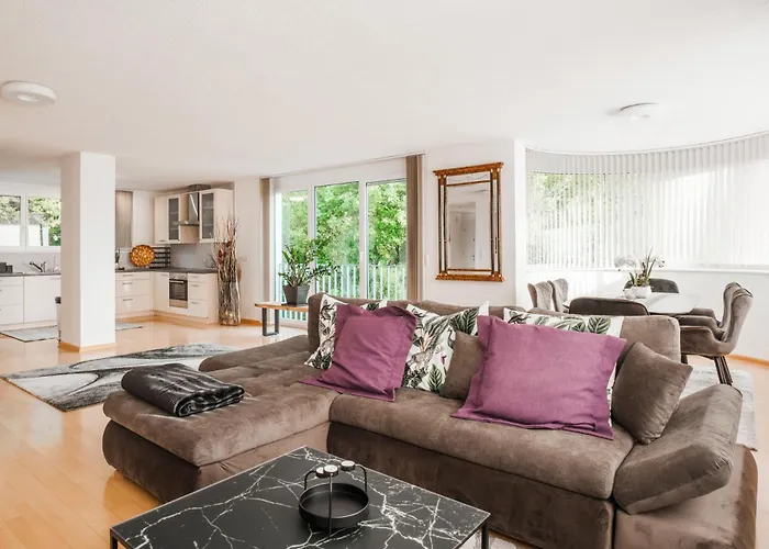 Cocoon Am Schloss By Stadtlandnest Διαμέρισμα Lochau